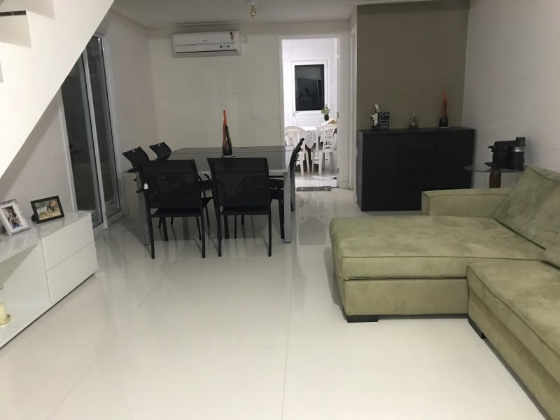Casa à venda Lagoa Redonda com 102m² e 3 quartos por R$ 370.000 - 153439367-sala2.jpeg