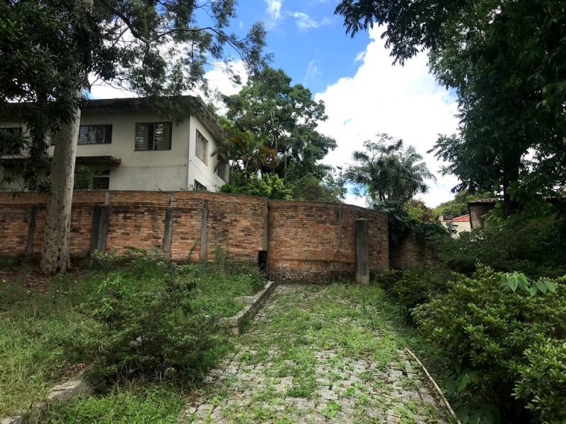 imóvel com 980m² - Vila Irmãos Arnoni - São Paulo