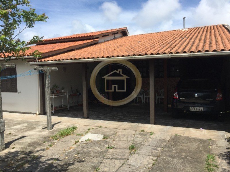 Casa à venda Ingleses do Rio Vermelho com 470m² e 3 quartos por R$ 500.000 - 1839894787-casa-1.jpg