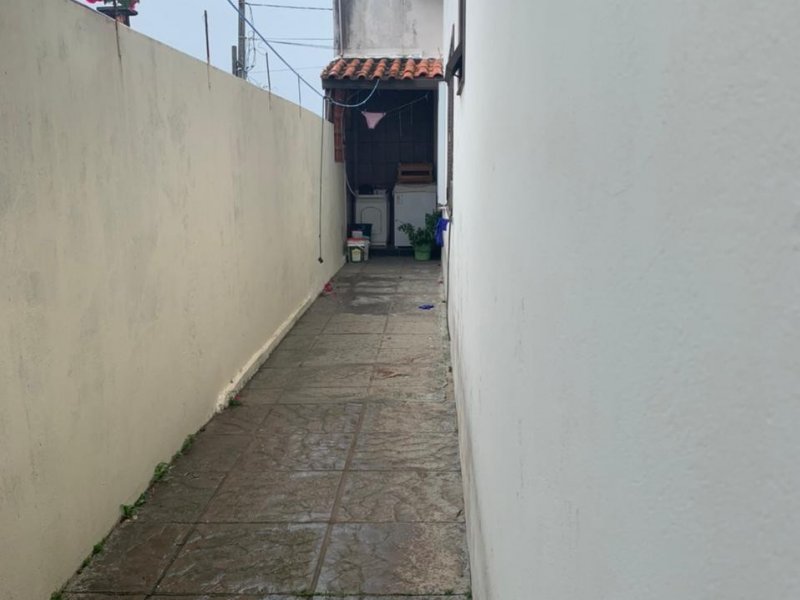 Casa à venda Ingleses do Rio Vermelho com 470m² e 3 quartos por R$ 500.000 - 250922478-whatsapp-image-2021-01-20-at-10.jpeg