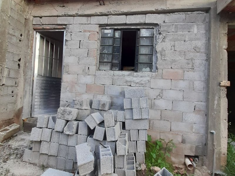 Casa à venda Cidade Tiradentes com 32m² e 1 quarto por R$ 49.900 - 1904120879-d172dc1c-433a-4047-a233-55d67f0eb4d6.jpg
