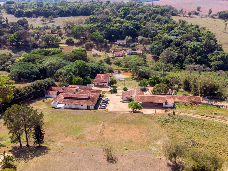 Sítio à venda Mãe dos Homens com 100000m² e 14 quartos por R$ 2.000.000 - xotcuulzw3owwaboszlqvhqh.jpeg