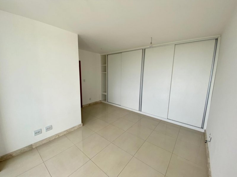 Apartamento à venda Iguaçu com 309m² e 3 quartos por R$ 870.000 - 790283560-whatsapp-image-2021-01-21-at-15.jpeg