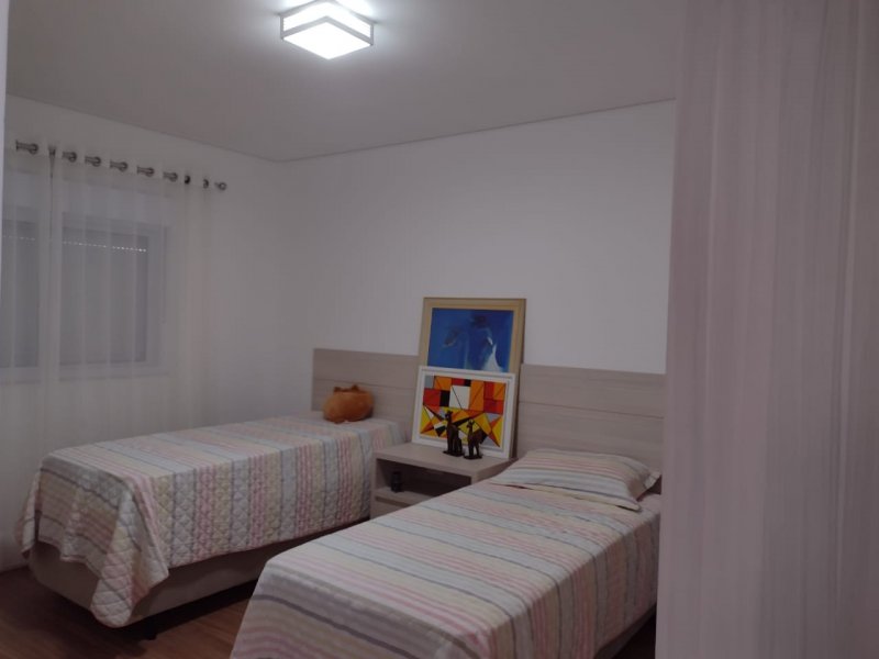 Casa de condomínio à venda Granja Cristiana com 547m² e 3 quartos por R$ 900.000 - 1341126068-12.jpeg