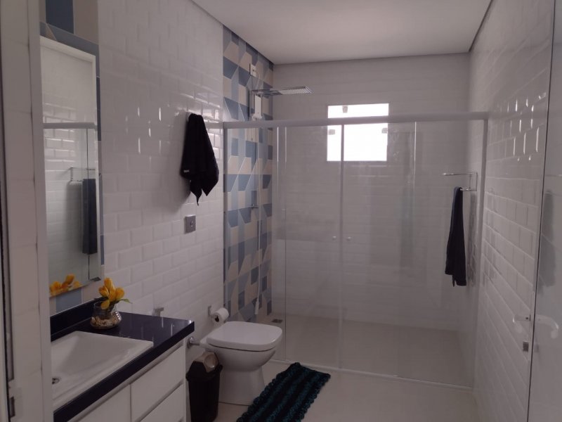 Casa de condomínio à venda Granja Cristiana com 547m² e 3 quartos por R$ 900.000 - 2023178751-17.jpeg
