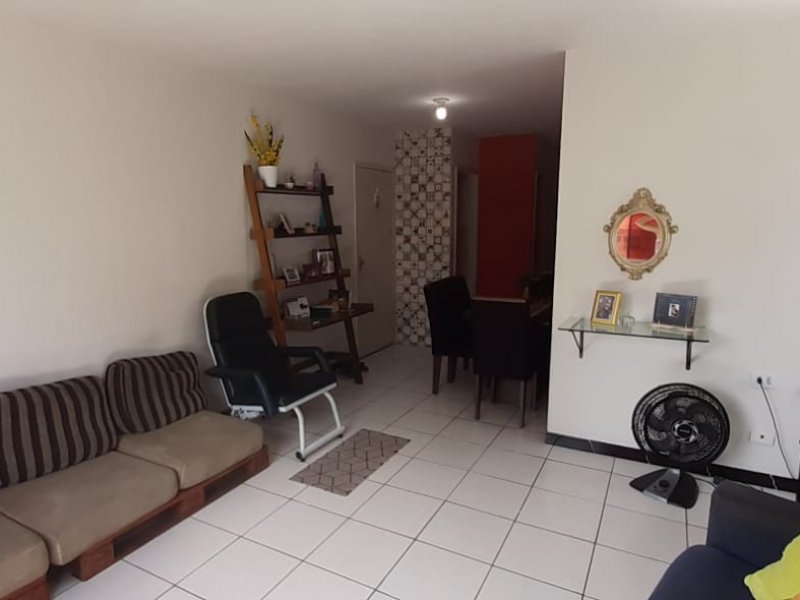 Apartamento à venda Candeias com 84m² e 3 quartos por R$ 210.000 - 785746709-whatsapp-image-2020-12-04-at-10.jpeg
