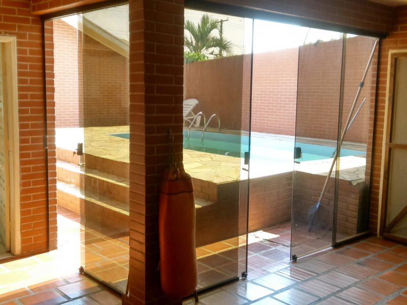 Casa à venda Fazendinha com 320m² e 4 quartos por R$ 790.000 - 1808509630-faz11.jpg