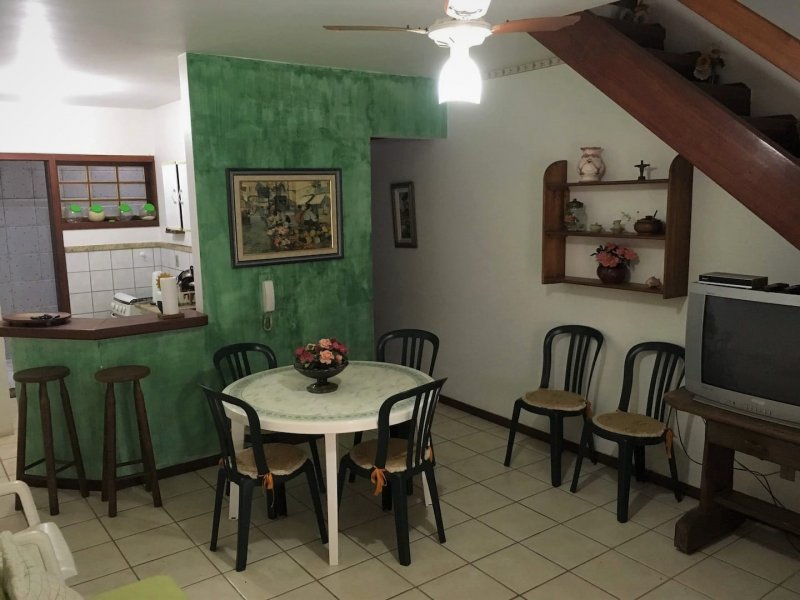 Casa de condomínio à venda Enseada Azul com 96m² e 2 quartos por R$ 299.000 - 182703087-living-room-5.jpg