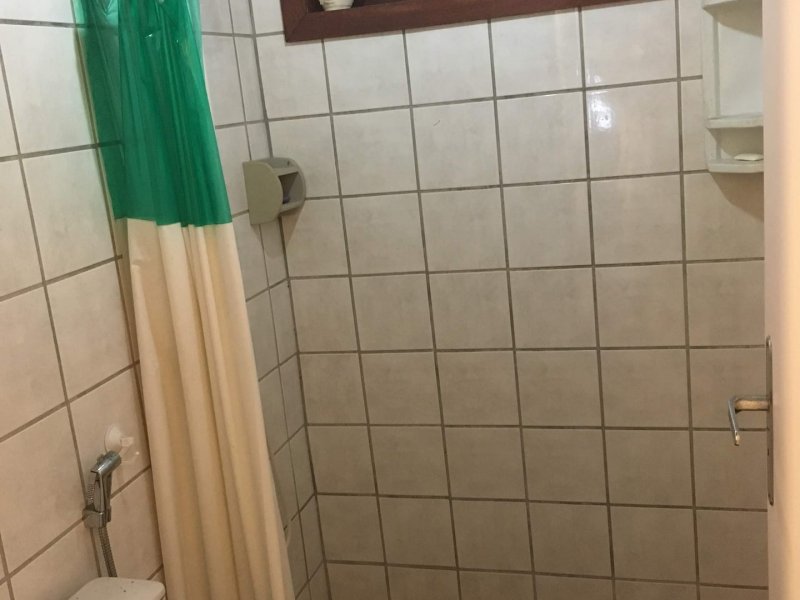 Casa de condomínio à venda Enseada Azul com 96m² e 2 quartos por R$ 299.000 - 895224891-downst-bath-2.jpg