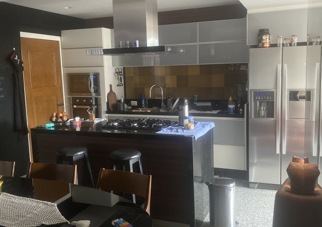 imóvel com 130m²