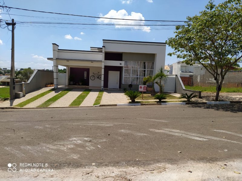 Casa de condomínio à venda Parque das Arvores com 230m² e 3 quartos por R$ 850.000 - 1354774780-img-20210122-wa0014.jpg