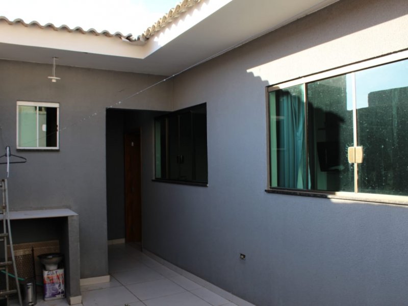 Casa à venda Jardim Colina Verde com 105m² e 3 quartos por R$ 245.000 - 1051020258-f37b5968-51a4-44b6-b841-f78d0117bd6e.jpg