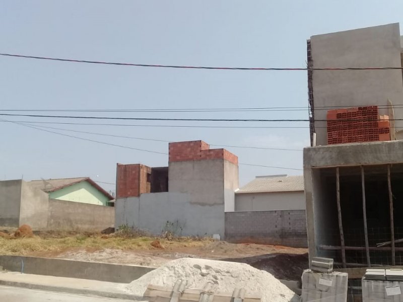 imóvel com 250m² - Jardim Vista Alegre - Bragança Paulista