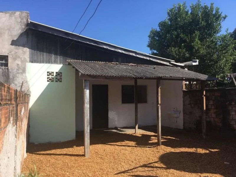 Casa à venda Loteamento Menino Jesus I com 305m² e 4 quartos por R$ 180.000 - 744684062-8.jpg