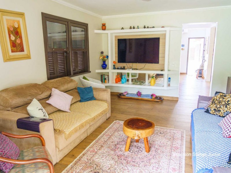 Casa para alugar Prainha  com 200m² e 4 quartos por R$ 1.200 - 252453764-e2758d74-73de-4e9d-8e48-5a4c9f8e8e74.jpeg