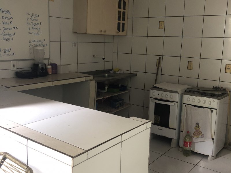 Casa à venda Centro (Sul) com 280m² e 21 quartos por R$ 1.200.000 - 1512944586-22d75fcc-08fc-4fed-88b4-e8e4e5ddd751.jpeg