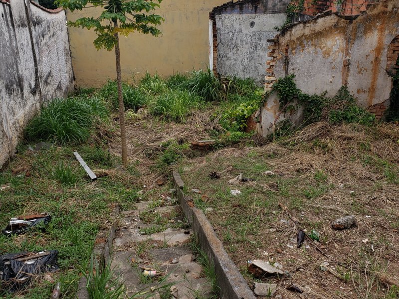 Terreno à venda Chácara Santo Antônio (Zona Leste) com 170m² e  quartos por R$ 600.000 - 1758914150-20210126-105301.jpg