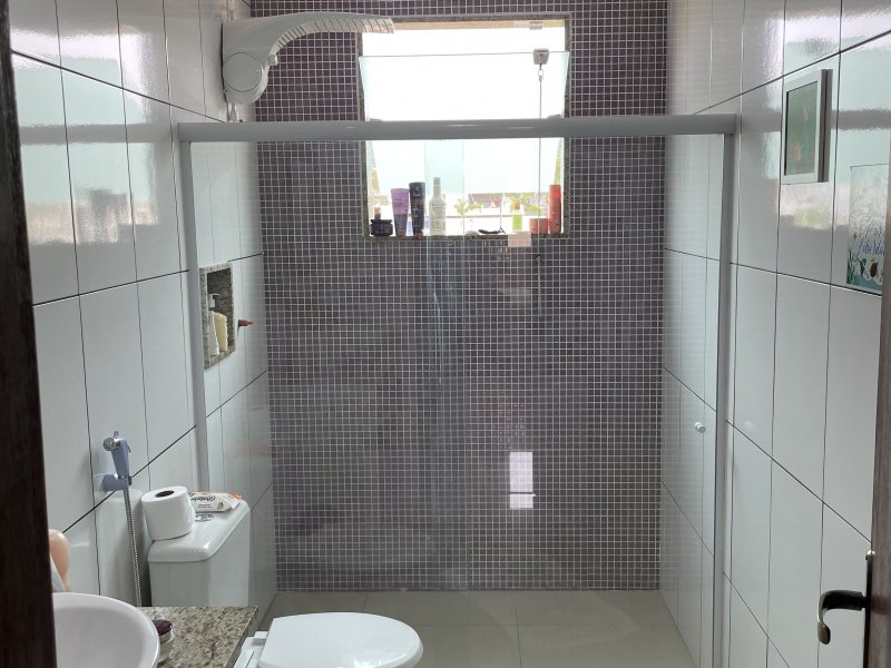 Casa de condomínio à venda Vargem Pequena com 8m² e 4 quartos por R$ 600.000 - 1670782317-d1cb9e45-9cc6-49f8-b279-09fa3b000b74.jpeg