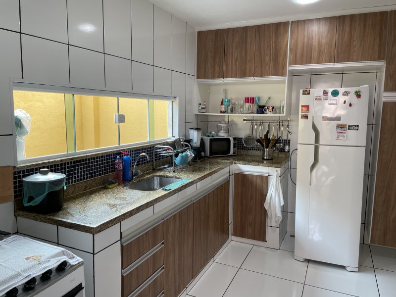 Casa de condomínio à venda Vargem Pequena com 8m² e 4 quartos por R$ 600.000 - 1943888626-3a874c10-3426-4507-a827-c589400f5630.jpeg