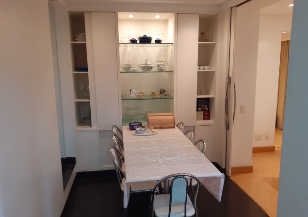 imóvel com 200m²