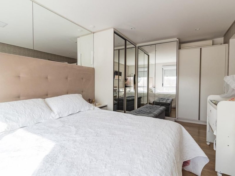 Apartamento à venda Petrópolis com 106m² e 3 quartos por R$ 910.000 - 1626359231-893090496-887.jpg