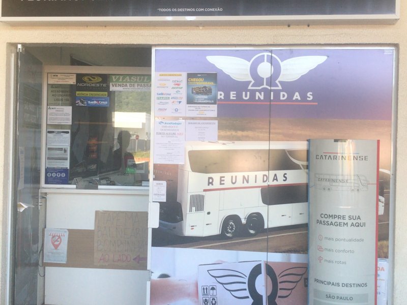 Comercial à venda Pereque com 15m² e  quartos por R$ 15.000 - 1555621526-65a911c6-ed4c-43a0-9670-0b007335e8cf.jpeg