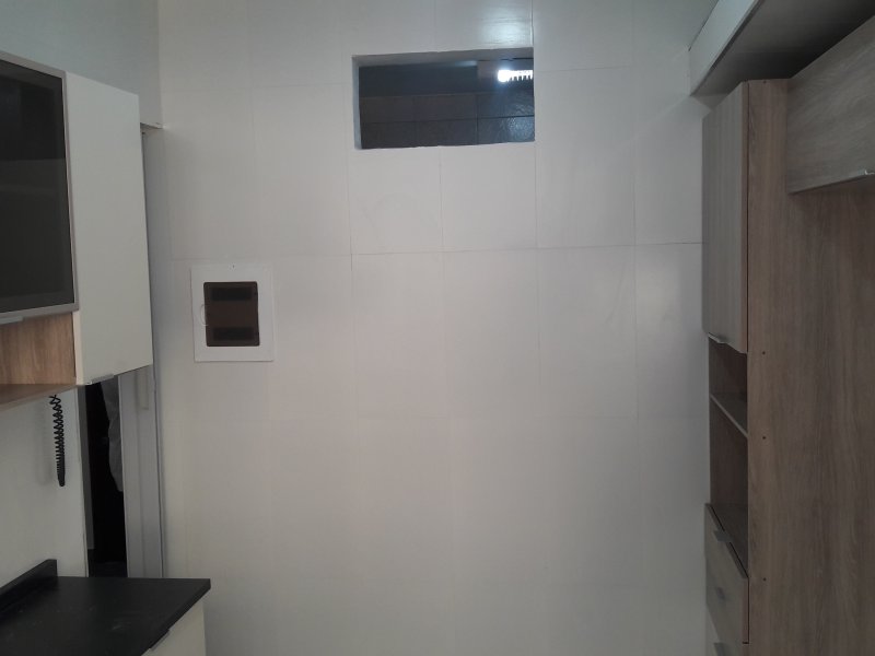 Kitnet à venda Liberdade com 29m² e 1 quarto por R$ 150.000 - 1936264984-cozinha-e-armarios.jpg