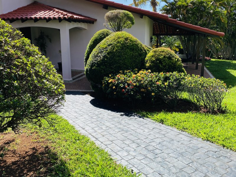 Casa à venda Cidade Jardim com 3m² e 4 quartos por R$ 2.800.000 - 1917240835-61b8fdcc-4f6a-42d2-9b32-51ebeb68f520.jpeg