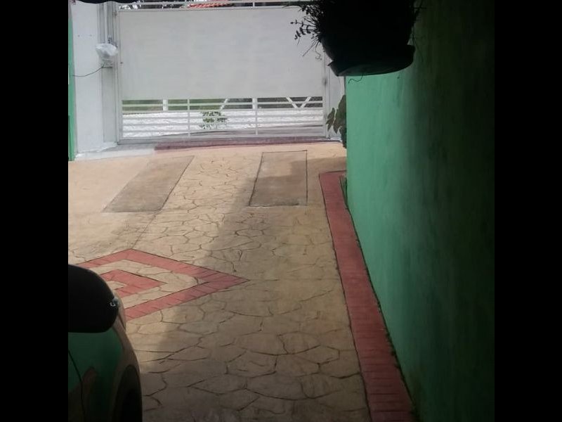 Casa de condomínio à venda Pouso Alegre com 600m² e 4 quartos por R$ 550.000 - 1647391448-5a8e59b0-3c91-46bf-8f53-a1ce17b67b2f.jpg