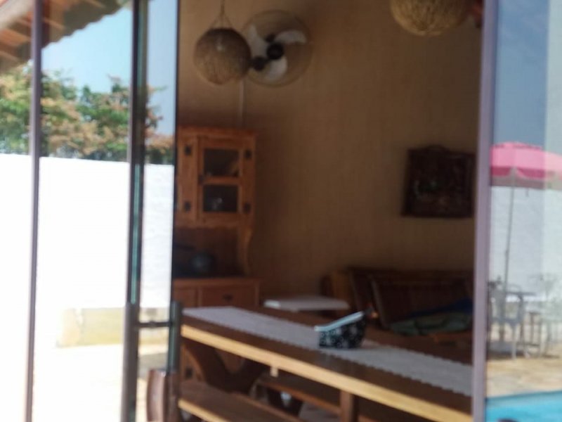 Casa de condomínio à venda Pouso Alegre com 600m² e 4 quartos por R$ 550.000 - 2075699780-c74aa922-e98b-4359-a33d-d3b404df6185.jpg