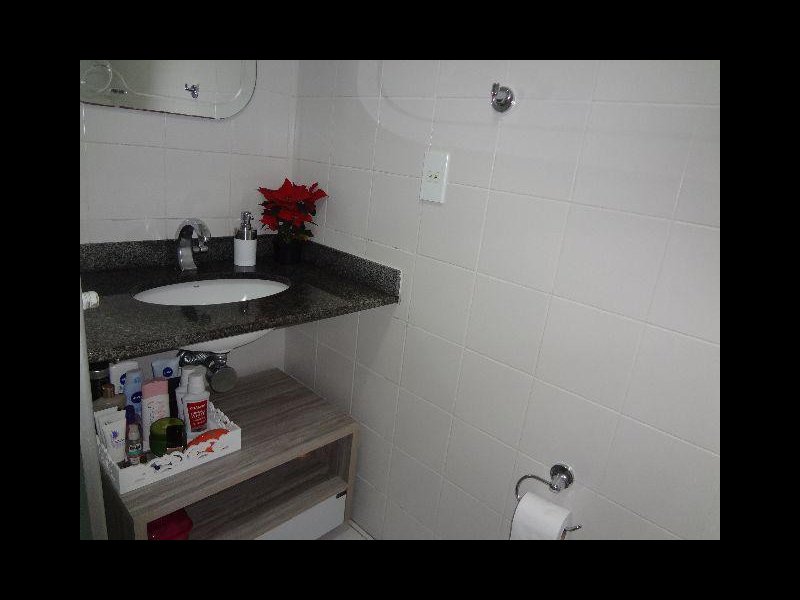 Apartamento à venda Parque Peruche com 55m² e 2 quartos por R$ 320.000 - 819853585-apartamento-banheiro.jpg