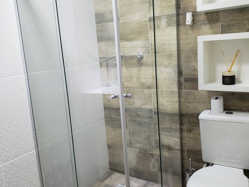 Apartamento à venda Rubem Berta com 48m² e 2 quartos por R$ 160.000 - 408110225-20200223-141756.jpg