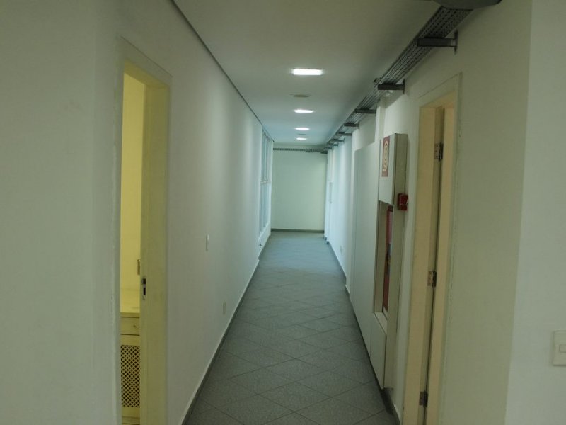 Comercial para alugar Centro com 1050m² e  quartos por R$ 17.000 - 1154993881-05.JPG