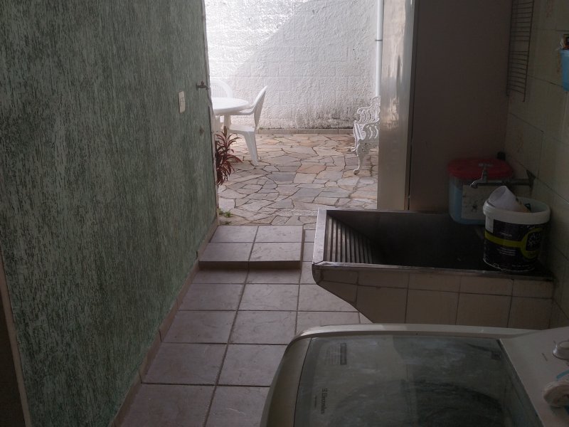 Casa à venda Super Quadra Morumbi com 230m² e 4 quartos por R$ 790.000 - 1525384747-img-20210130-154713502-hdr.jpg