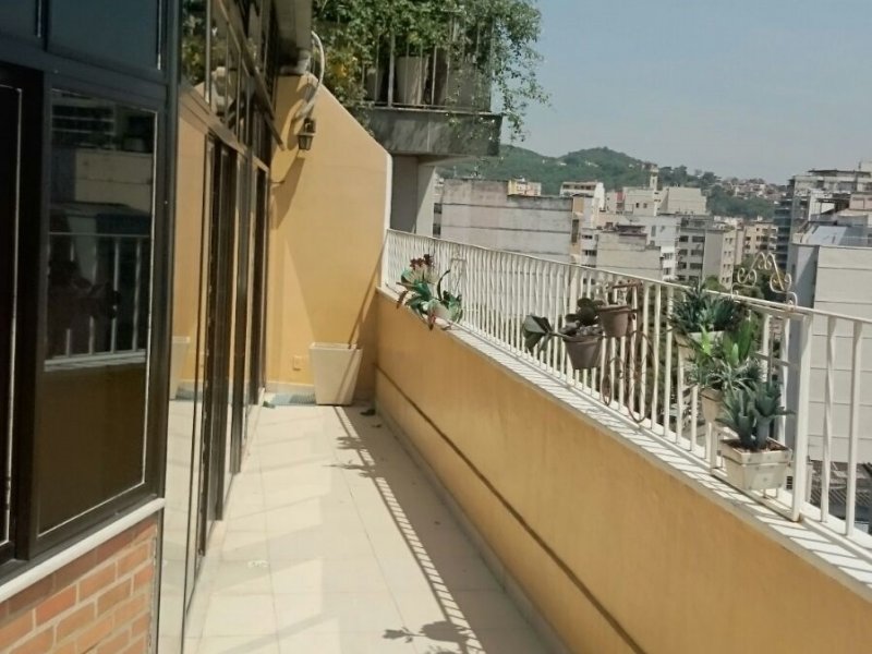 Apartamento à venda Maracanã com 230m² e 4 quartos por R$ 980.000 - 977570778-varanda-1.jpg