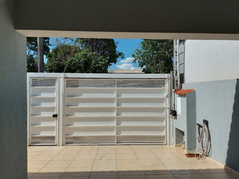 Casa à venda Jd Vitoria com 100m² e 3 quartos por R$ 340.000 - 1034863664-20201116-151448.jpg