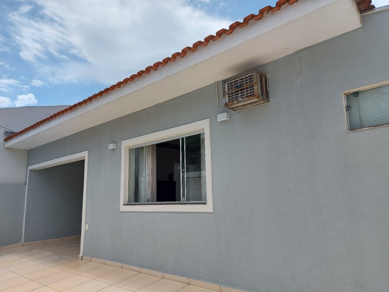 Casa à venda Jd Vitoria com 100m² e 3 quartos por R$ 340.000 - 1410231675-20201117-105544.jpg