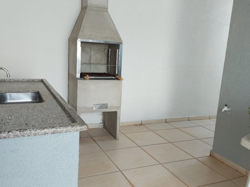Casa à venda Jd Vitoria com 100m² e 3 quartos por R$ 340.000 - 33268606-20201208-151849.jpg