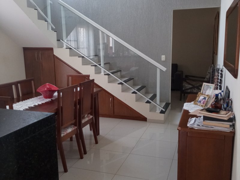 Casa à venda Jardim Indaia com 174m² e 3 quartos por R$ 460.000 - 931688798-20210125-074145.jpg