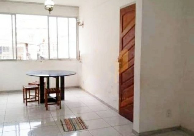imóvel com 82m²