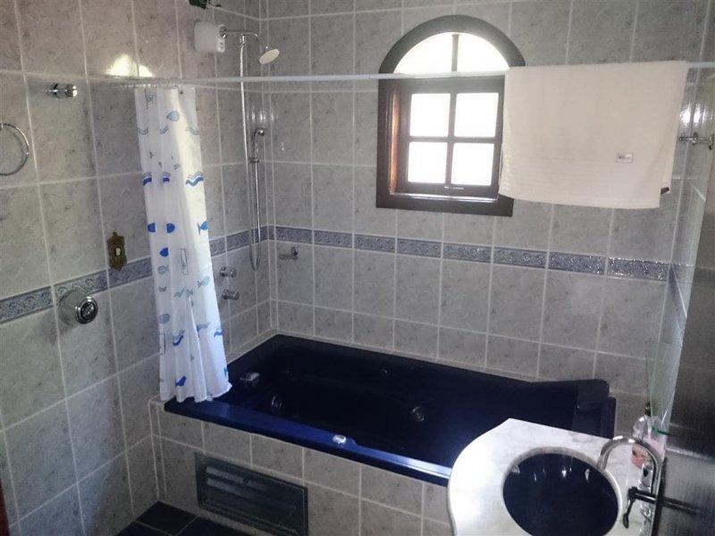 Chácara à venda Alpes D Ouro com 242m² e 4 quartos por R$ 890.000 - 900887117-dsc-101.JPG