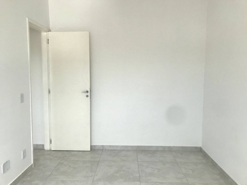 Apartamento à venda Vila Valqueire com 53m² e 2 quartos por R$ 230.000 - 215868789-36261446.jpg