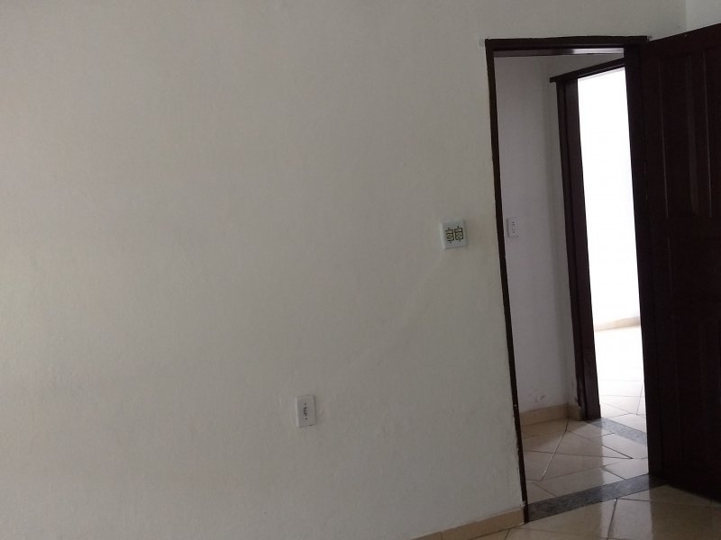 Casa à venda Jardim Utinga com 162m² e 3 quartos por R$ 450.000 - 166699458-1-quarto-2.jpg
