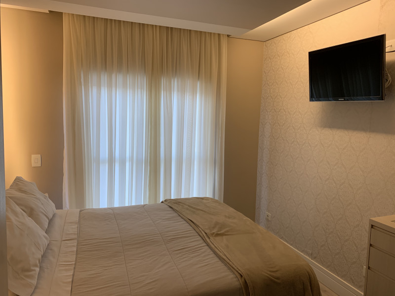 imóvel com 151m² - Mercês - Curitiba