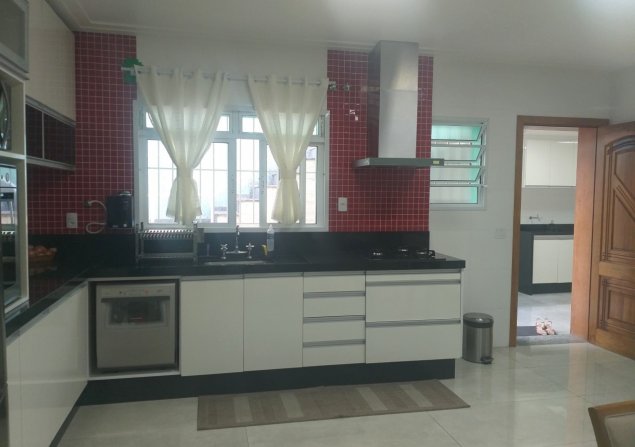 imóvel com 170m²