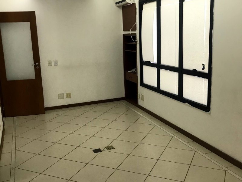 Comercial à venda Enseada do Suá com 80m² e  quartos por R$ 310.000 - 1258267012-img-0764.jpg