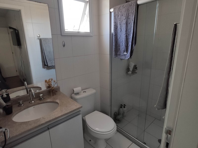 Apartamento à venda Vila Anglo Brasileira com 62m² e 2 quartos por R$ 640.000 - 1453589319-banheiro-suite.jpg