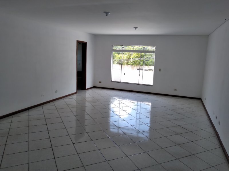Comercial à venda Uberaba com 52m² e  quartos por R$ 350.000 - 669913647-20201228-141708.jpg
