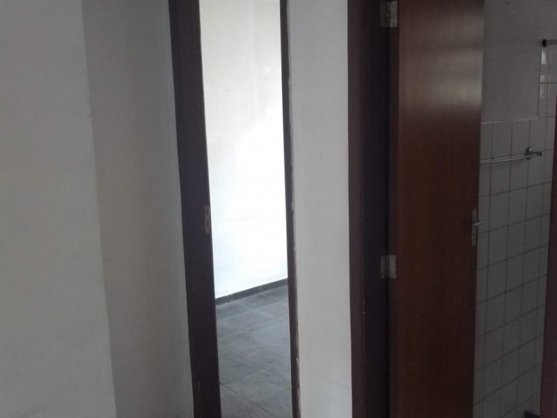 Apartamento à venda Campo Grande com 55m² e 2 quartos por R$ 120.000 - 1196636743-img-20191016-wa0001.jpg