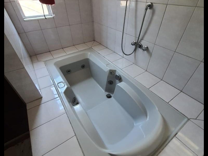 Casa à venda Higienópolis com 400m² e 4 quartos por R$ 850.000 - 636850922-photo-2020-15.jpg